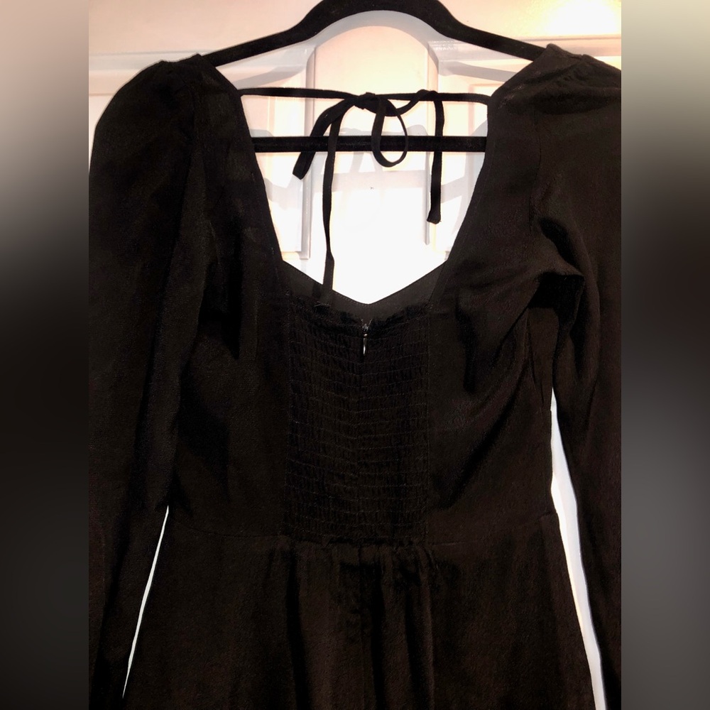 BNWT Dynamite Black Long Sleeve Dress with Ruffle Hem - XXS - Picture 12 of 16